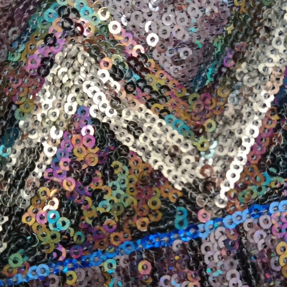 Shorts - Picture 9 of 14